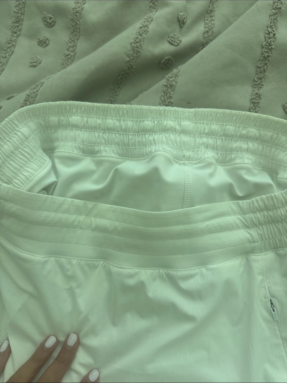 lululemon athletica White Women's Skort - Picture 3 of 3